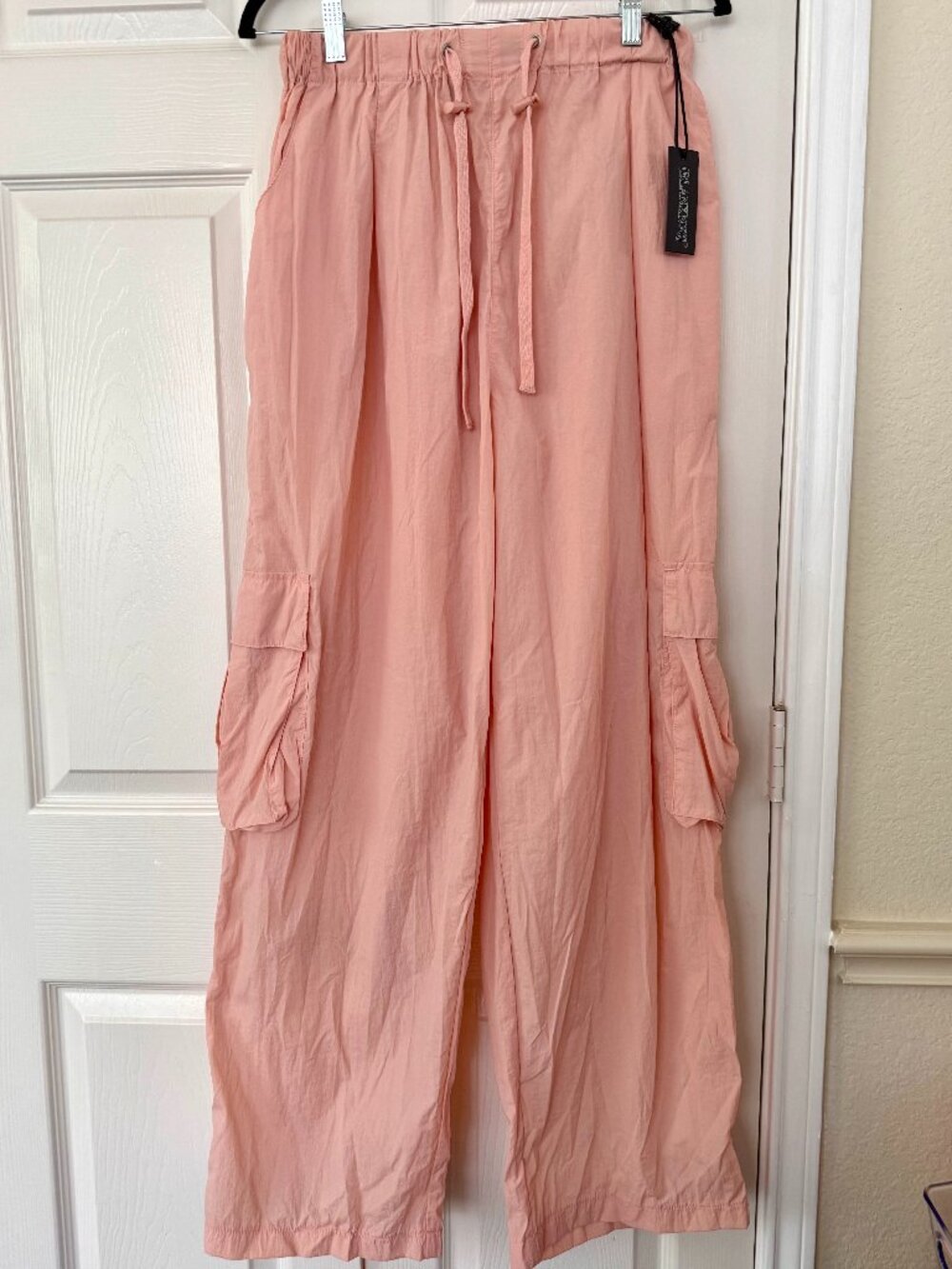 BLANKNYC Primrose Parachute Cargo Pants – NWT Size Small